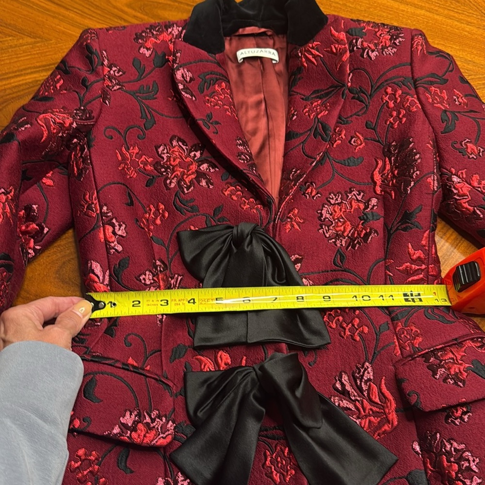 Altuzarra Red Floral Brocade Blazer with Black Satin Bows - Picture 9 of 9